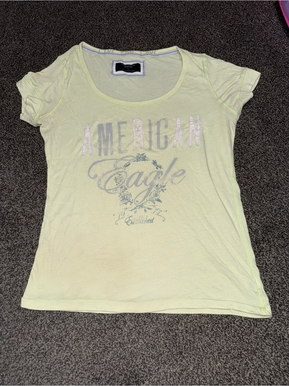 American Eagle Outfitters Pale Yellow Scoop Neck Graphic Tee